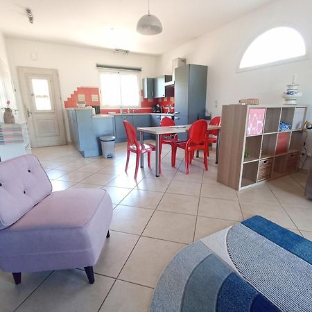 לה-לונד-לה-מורה Sous Les Pins Gites Et Chambres D'Hotes מראה חיצוני תמונה
