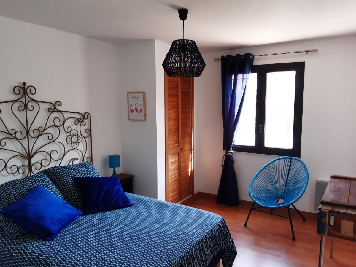 לה-לונד-לה-מורה Sous Les Pins Gites Et Chambres D'Hotes מראה חיצוני תמונה